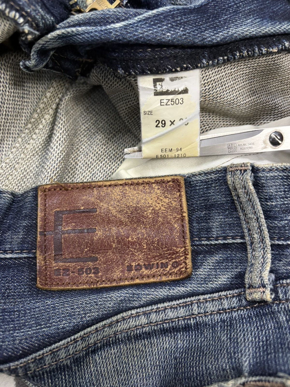 Edwin Edwin EZ-503 E Function Whiskers Rusty Wash Loose Fit Jeans Size US 29 - 20 Thumbnail