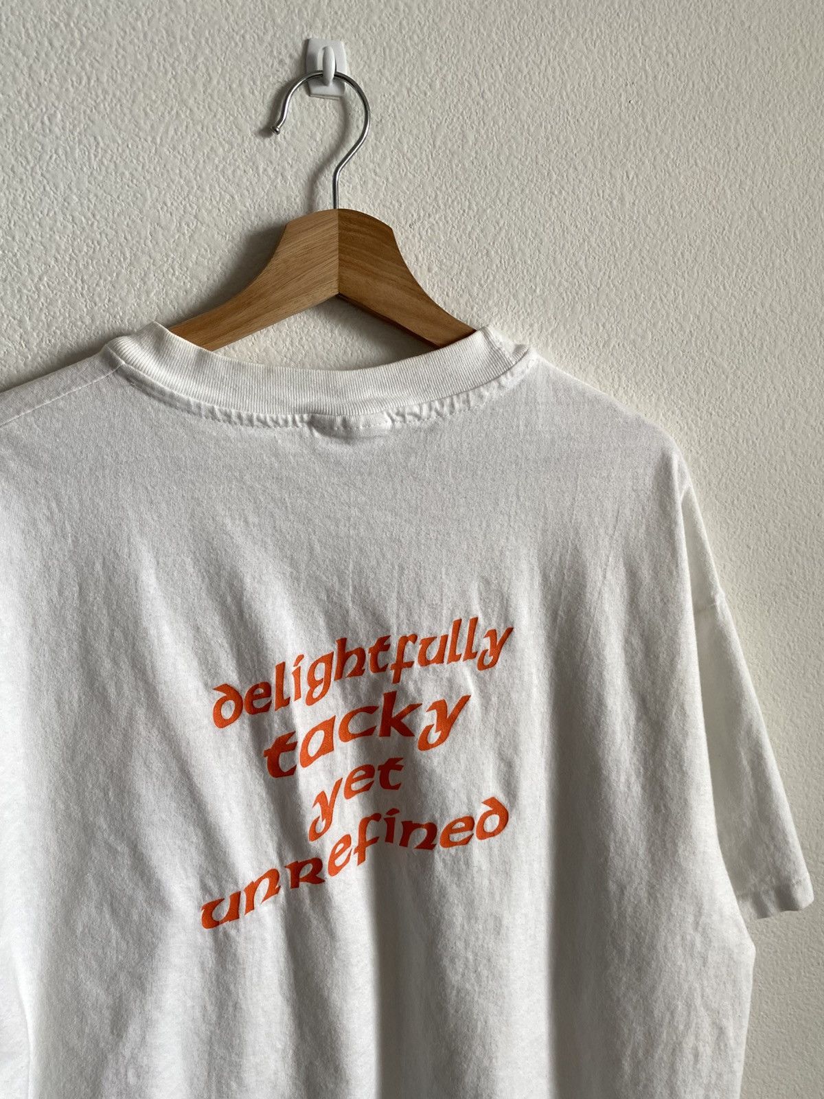 Vintage Vintage 90s Hooters Single Stitch Tee Size US XXL / EU 58 / 5 - 9 Thumbnail