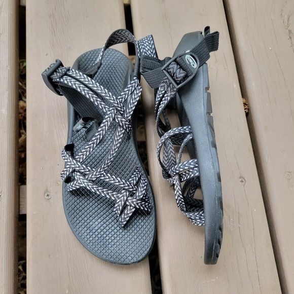 Chaco ZX/2 Classic Black White Gray Geometric Chevron Sandal