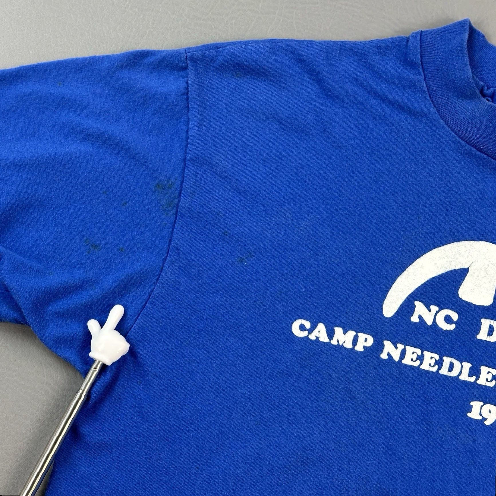 Hanes VINTAGE Hanes Shirt Mens Large Blue Camp Needles 1987 Single Stitch USA Made Shirt Mens Large Blue 80s Retro USA Hanes T-Shirt Size US L / EU 52-54 / 3 - 5 Thumbnail