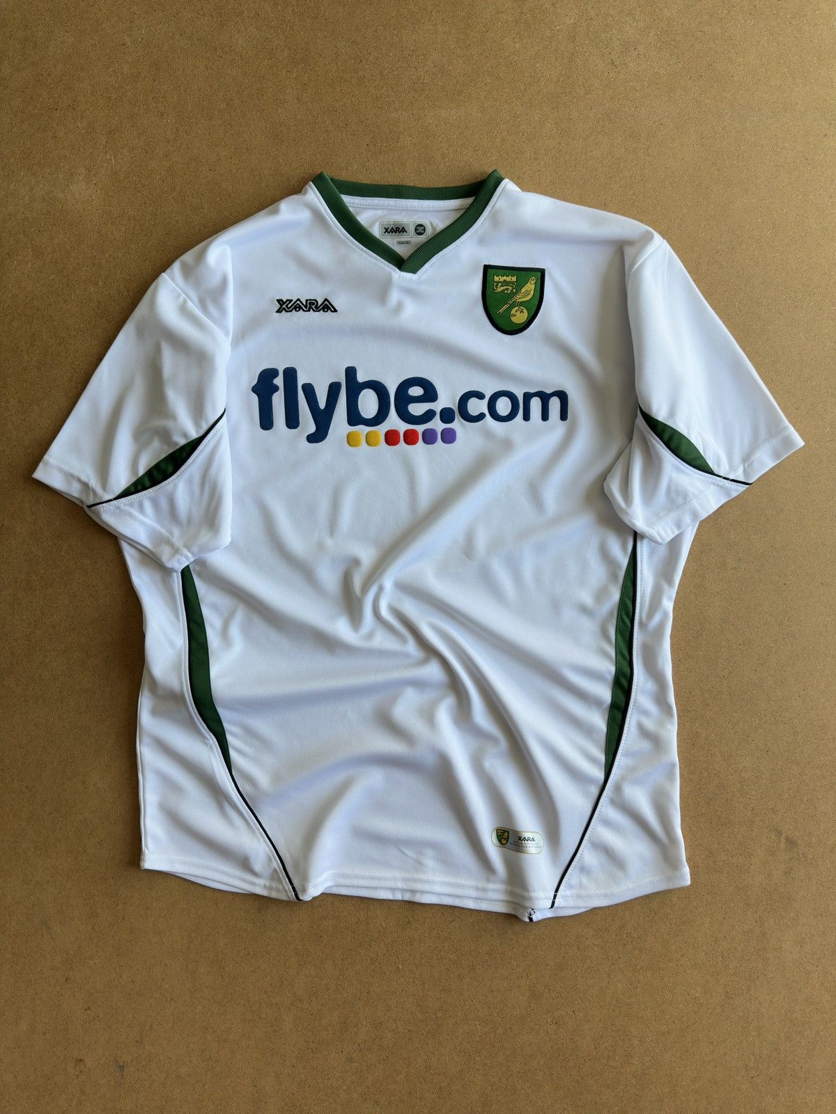 Vintage Vintage Norwich City 2006/08 Soccer Jersey Football Shirt Size US XL / EU 56 / 4 - 1 Thumbnail
