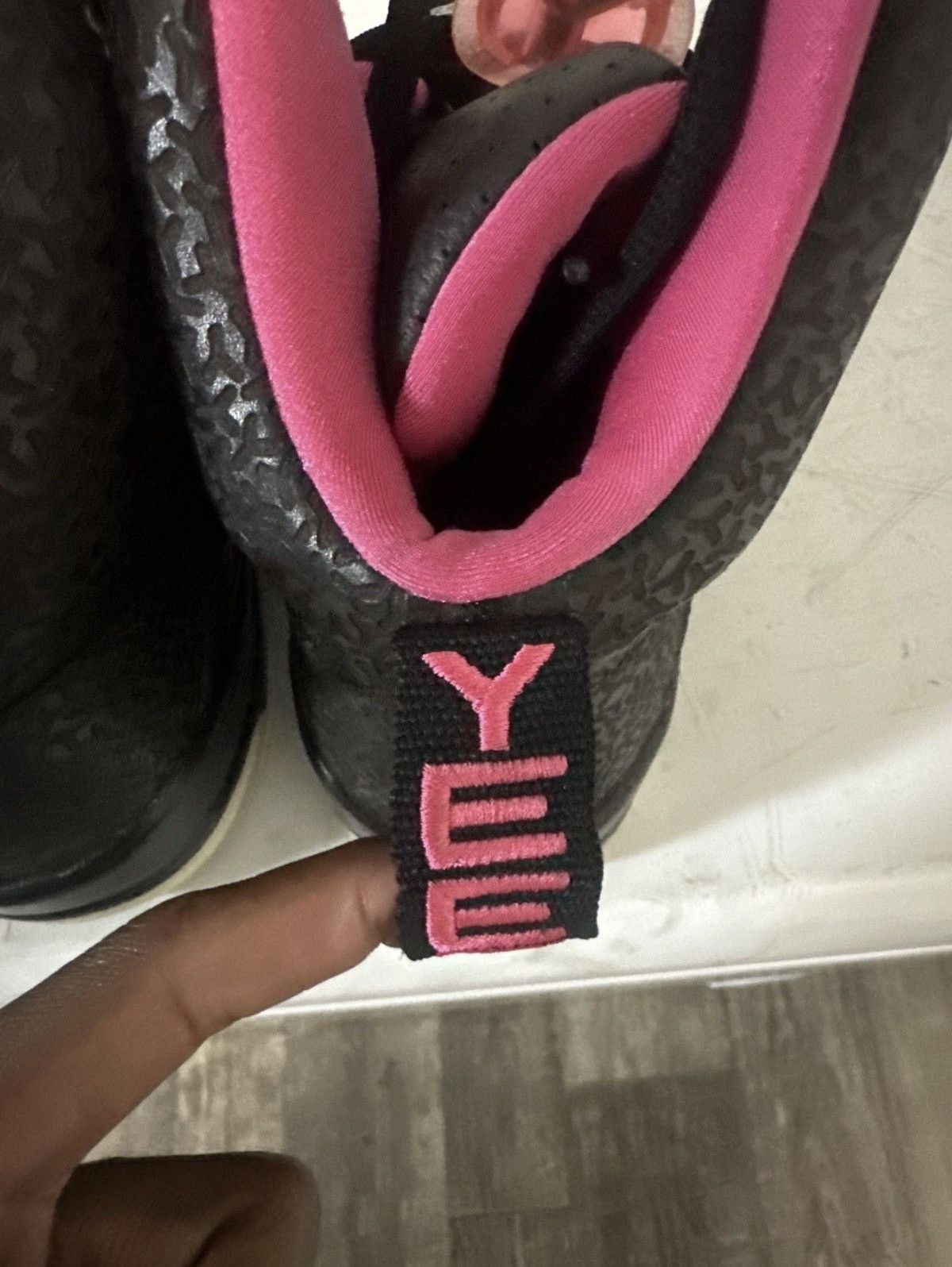 Yeezy Nike Air Yeezy 1 Size US 9 / EU 42 - 11 Thumbnail