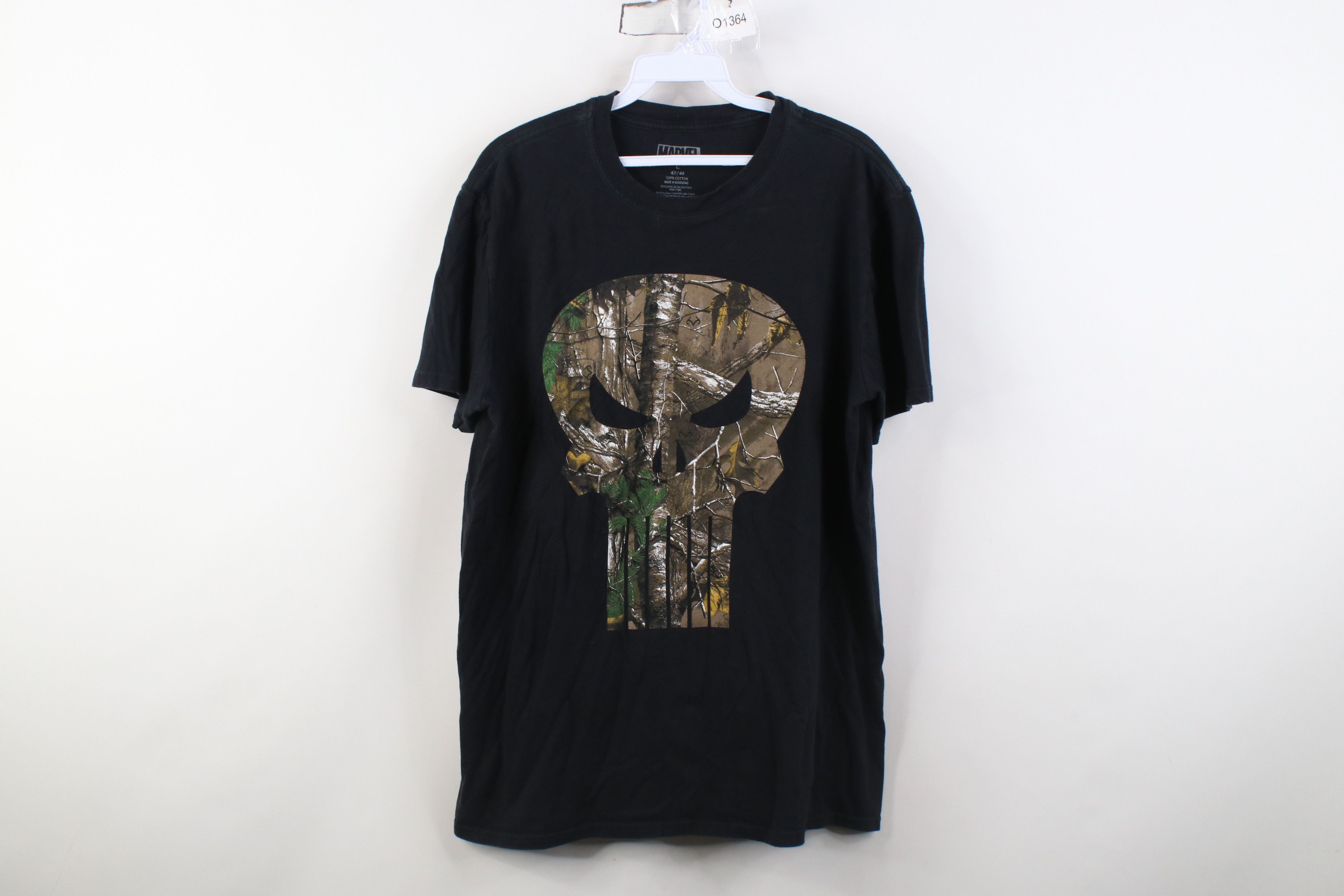 Vintage Vintage Y2K Marvel Comics Skull Camouflage T-Shirt Black Size US L / EU 52-54 / 3 - 1 Thumbnail