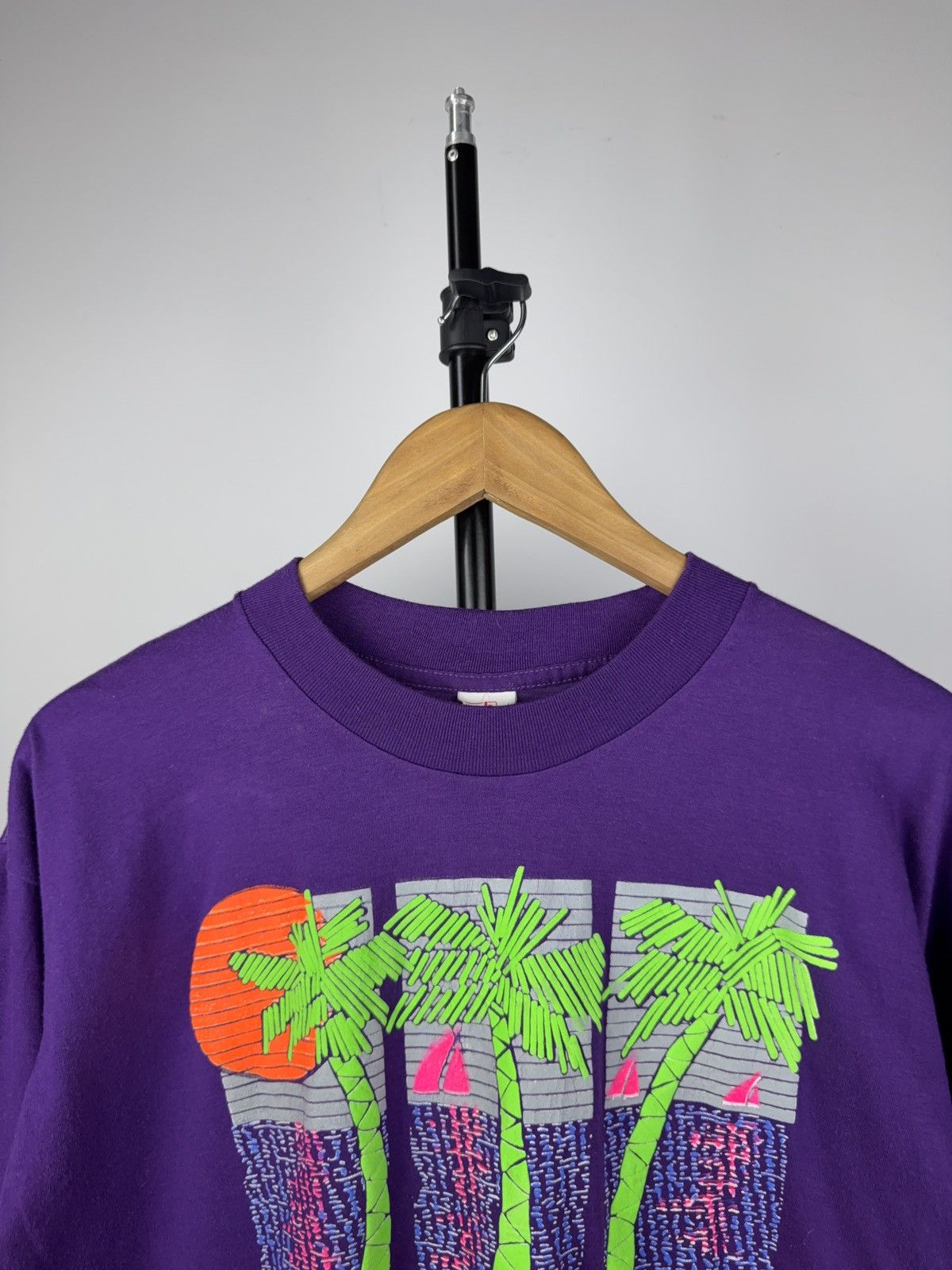 Other Vintage 90s Santo Domingo Neon Palm Tree Tee Purple XL Size US XL / EU 56 / 4 - 2 Thumbnail