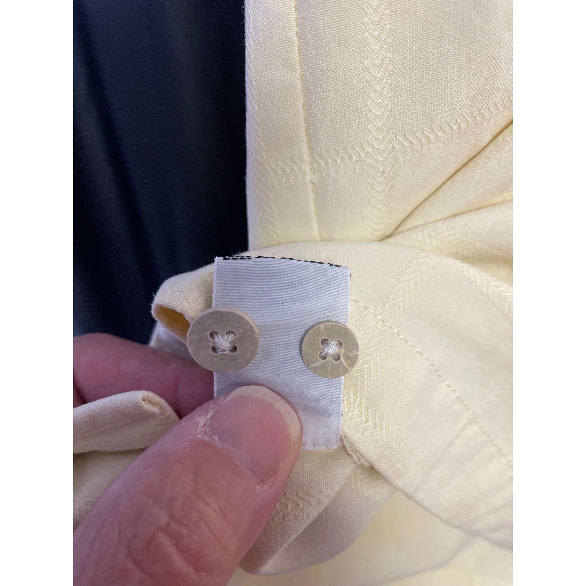 Tommy Bahama Tommy Bahama Mens Yellow All Silk Button Down Dress Shirt Si Size US L / EU 52-54 / 3 - 11 Thumbnail