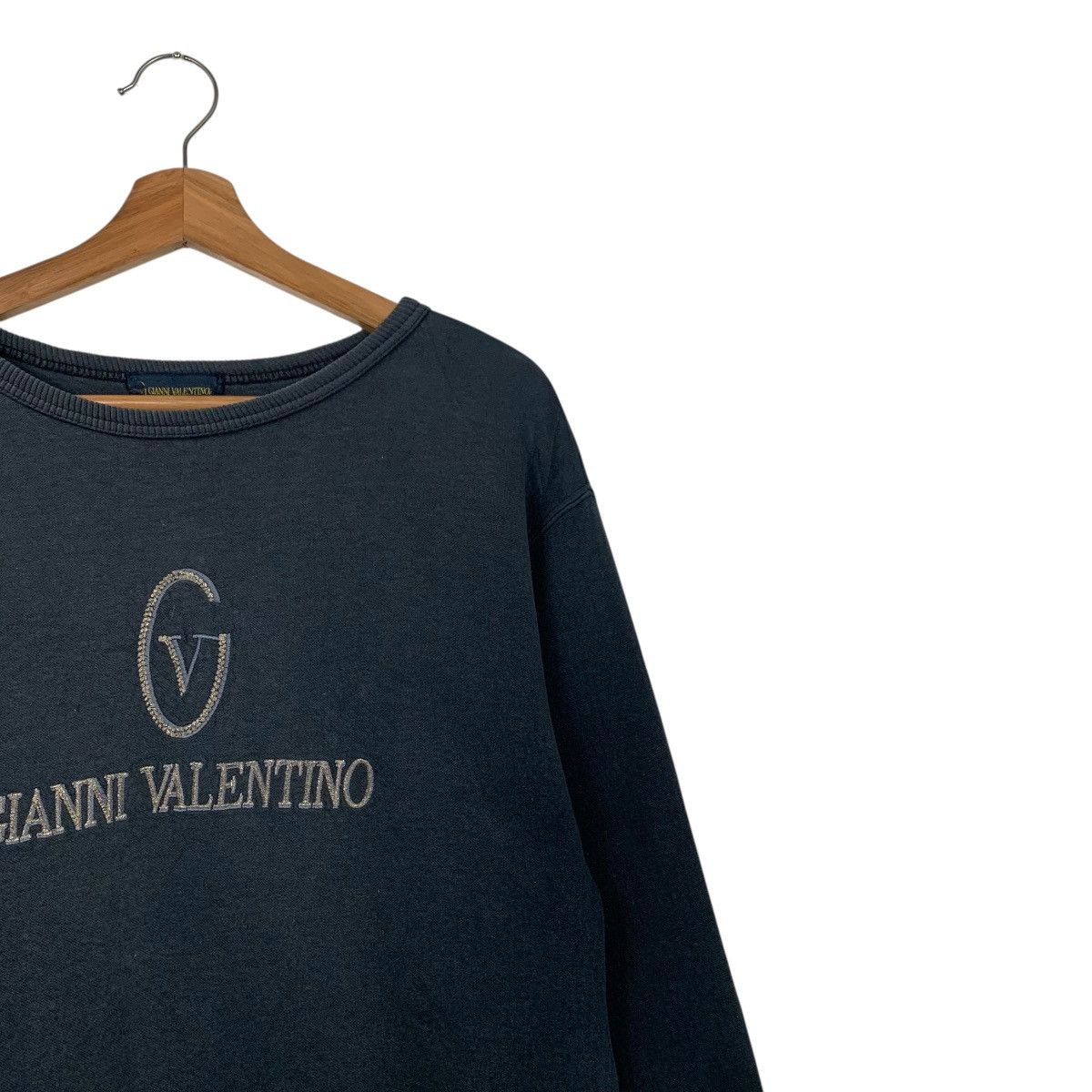 Gianni Valentino 90’s GIANNI VALENTINO Faded Black Sweatshirt #3569-C163 Size US M / EU 48-50 / 2 - 4 Thumbnail
