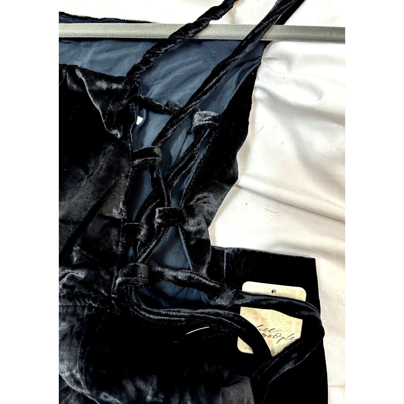Free People Free People 90s Forever Overalls Crushed Velvet Black size M Size 30" / US 8 / IT 44 - 22 Thumbnail