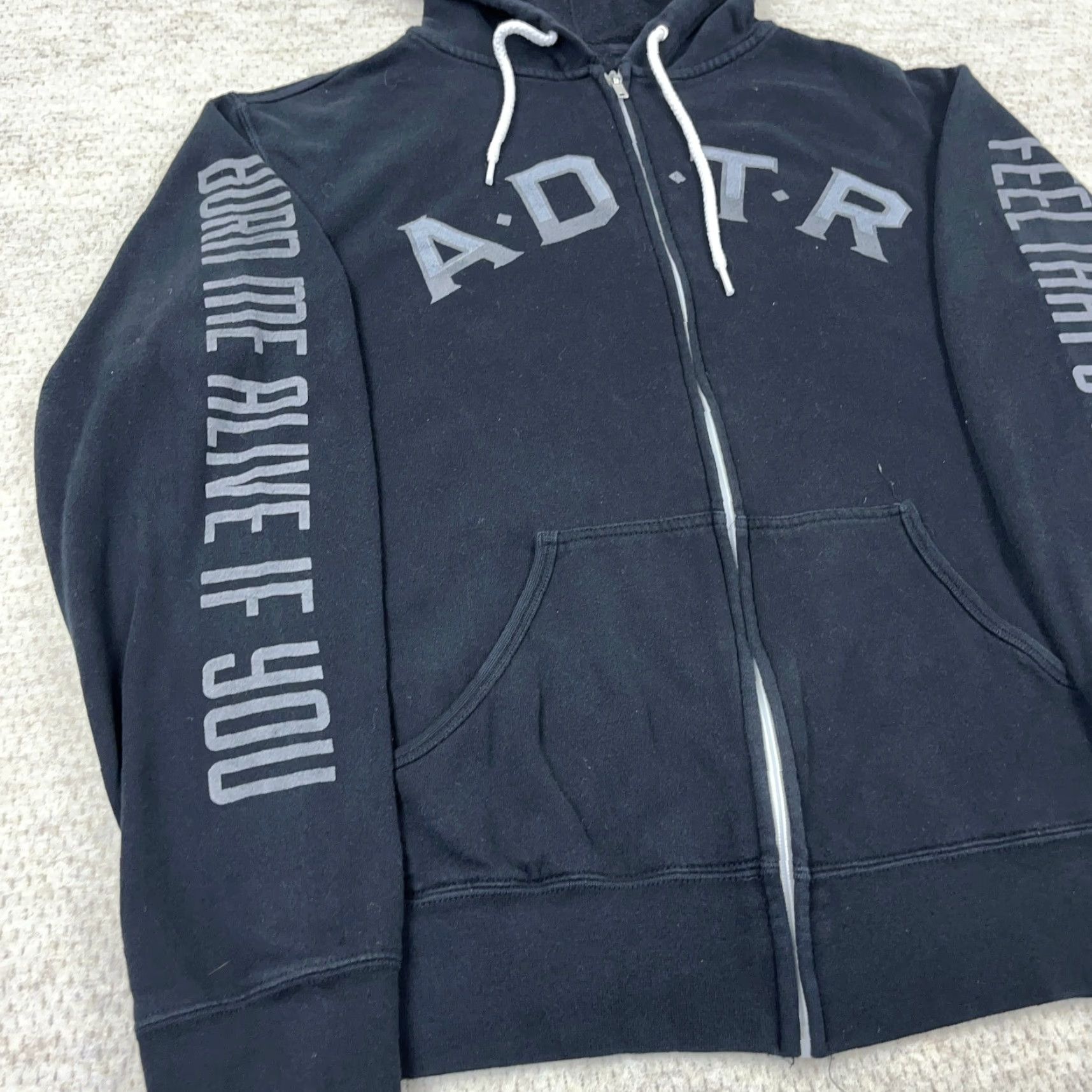 Vintage VINTAGE A Day To Remember Hoodie Men L Black Graphic Print Full Zip Logo Sleeve Size US L / EU 52-54 / 3 - 6 Thumbnail
