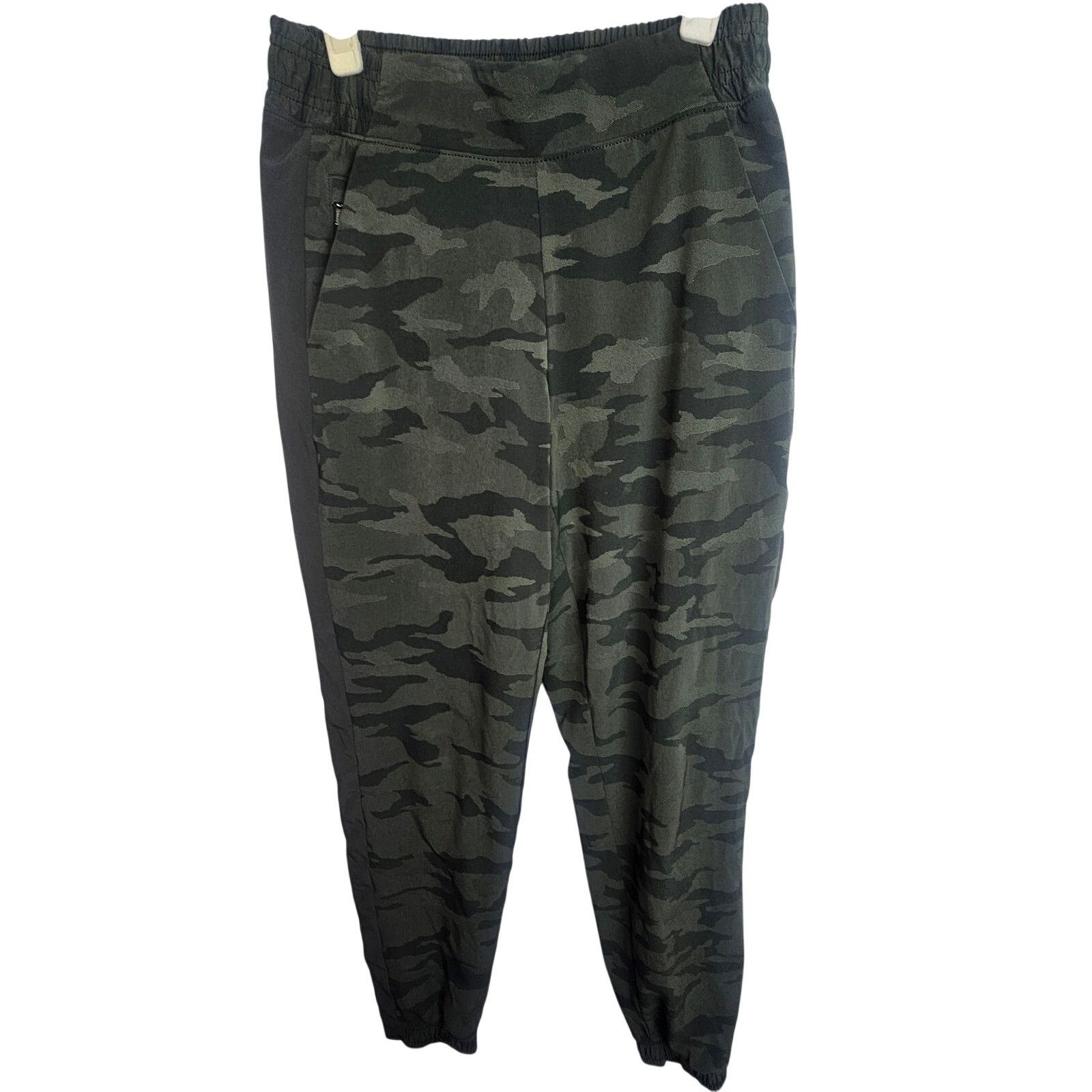 Athleta Athleta Womens Green Camo Brooklyn Textured Lined Joggers 2 Size 26" / US 2 / IT 38 - 1 Thumbnail