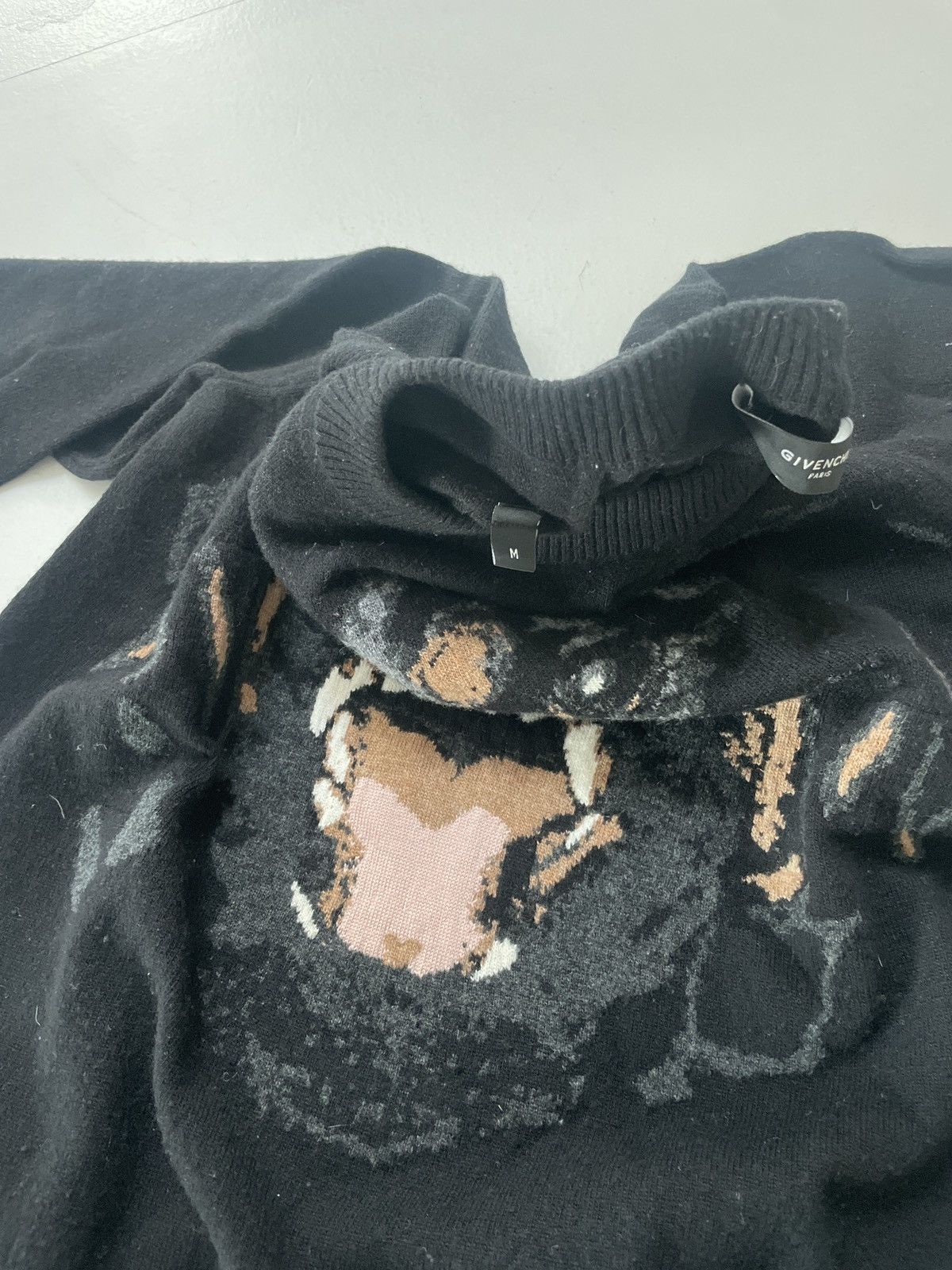 Givenchy Givenchy rotweiller vintage wool sweat-shirt Size US M / EU 48-50 / 2 - 5 Thumbnail