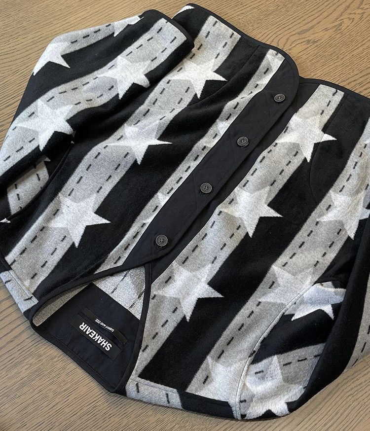 Japanese Brand Avant garde fashion y2k retro star print punk jacket Size US M / EU 48-50 / 2 - 5 Thumbnail