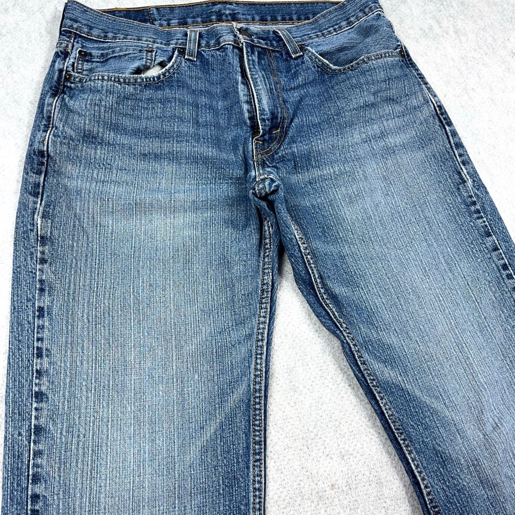 Levi's Levis 559 Jeans Men 32x33 Relaxed Fit Straight Leg Denim Blue 5-Pocket Regular Waist Belt Loops Logo Zipper Button Distressed Vintage: No Size US 32 / EU 48 - 4 Thumbnail