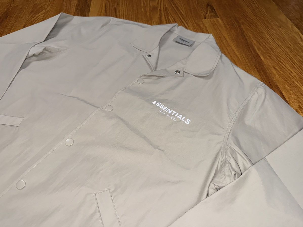Fear of God FW21 Fear of god essentials coach jacket olive Size US S / EU 44-46 / 1 - 13 Thumbnail