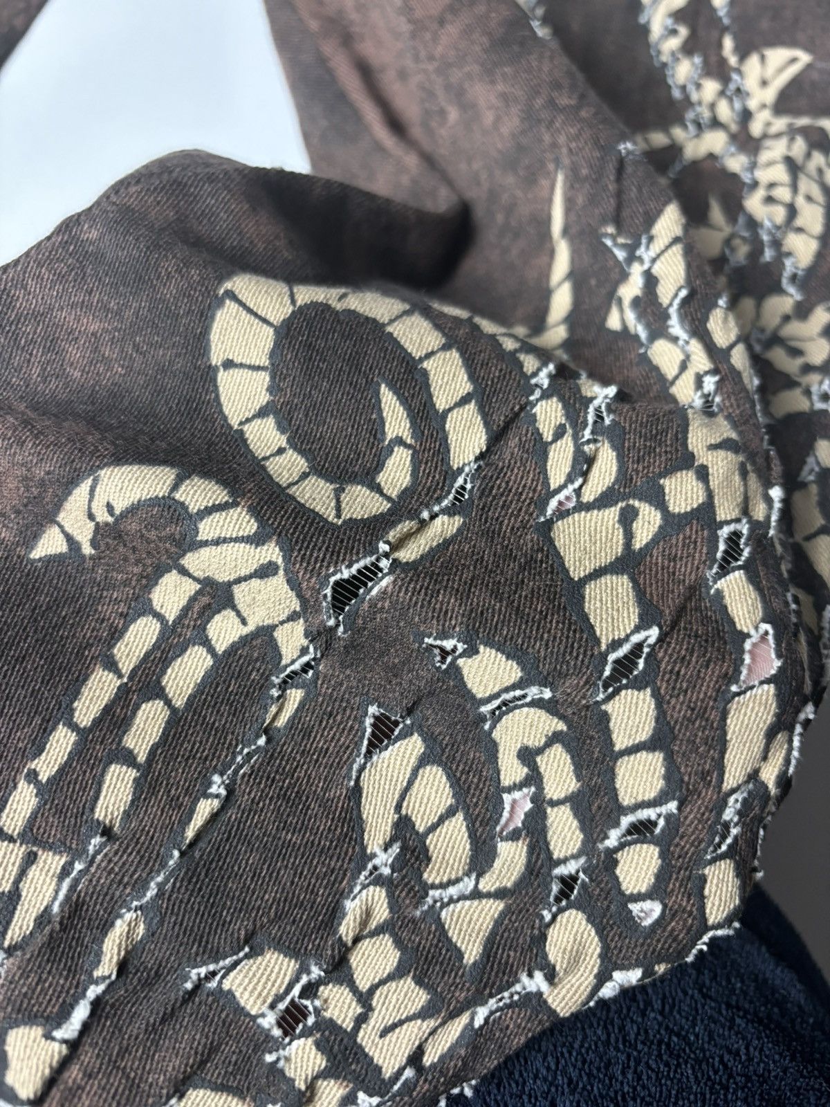 Vintage ITALIAN VINTAGE TIE-DYE AVANT GARDE PRINTED FLARED PANTS Size 27" / US 4 / IT 40 - 12 Thumbnail