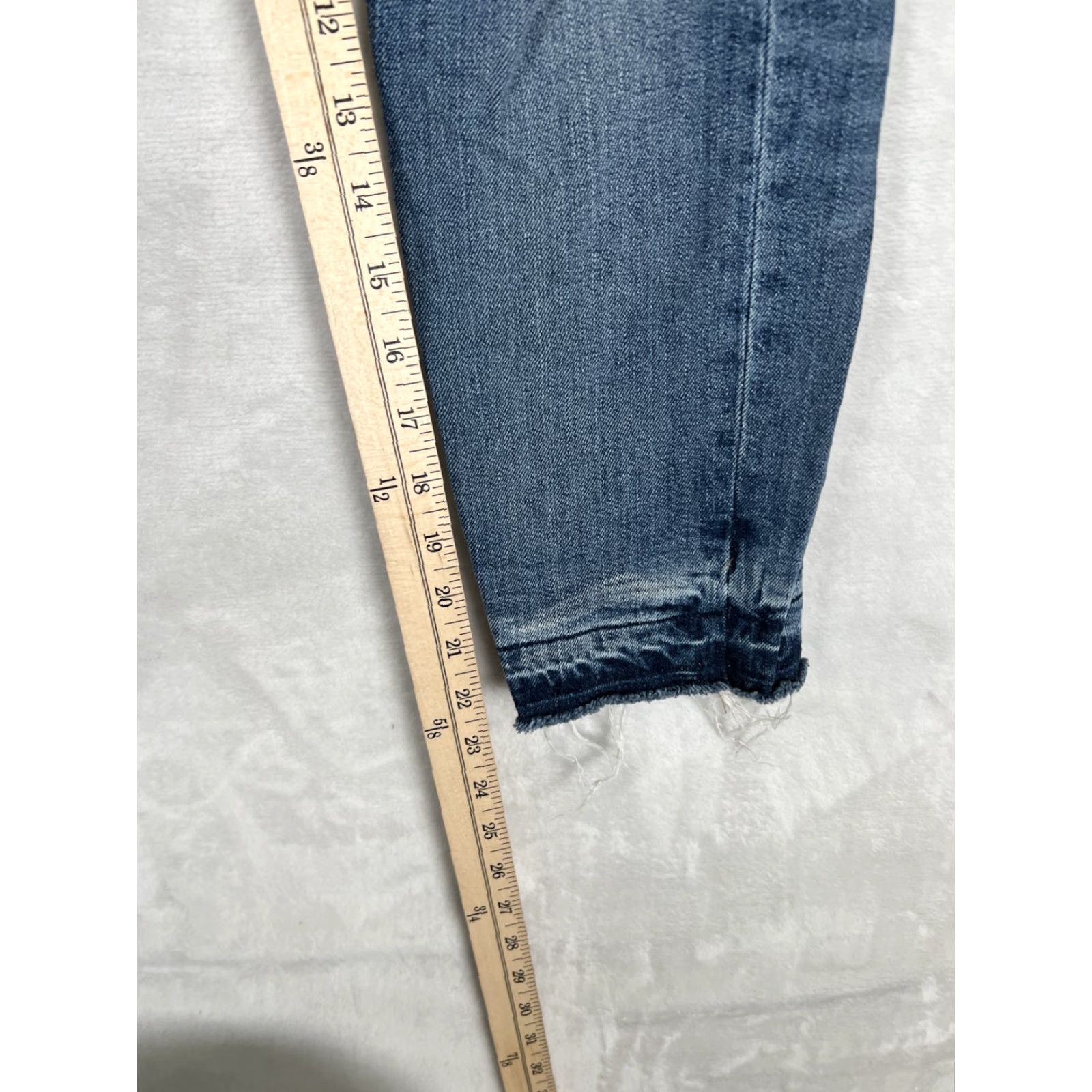 Vintage Joe's Jeans Billie Crop Boyfriend Jeans Womens 23 Blue Distressed Denim Size 40" / US 18 - 2 Thumbnail