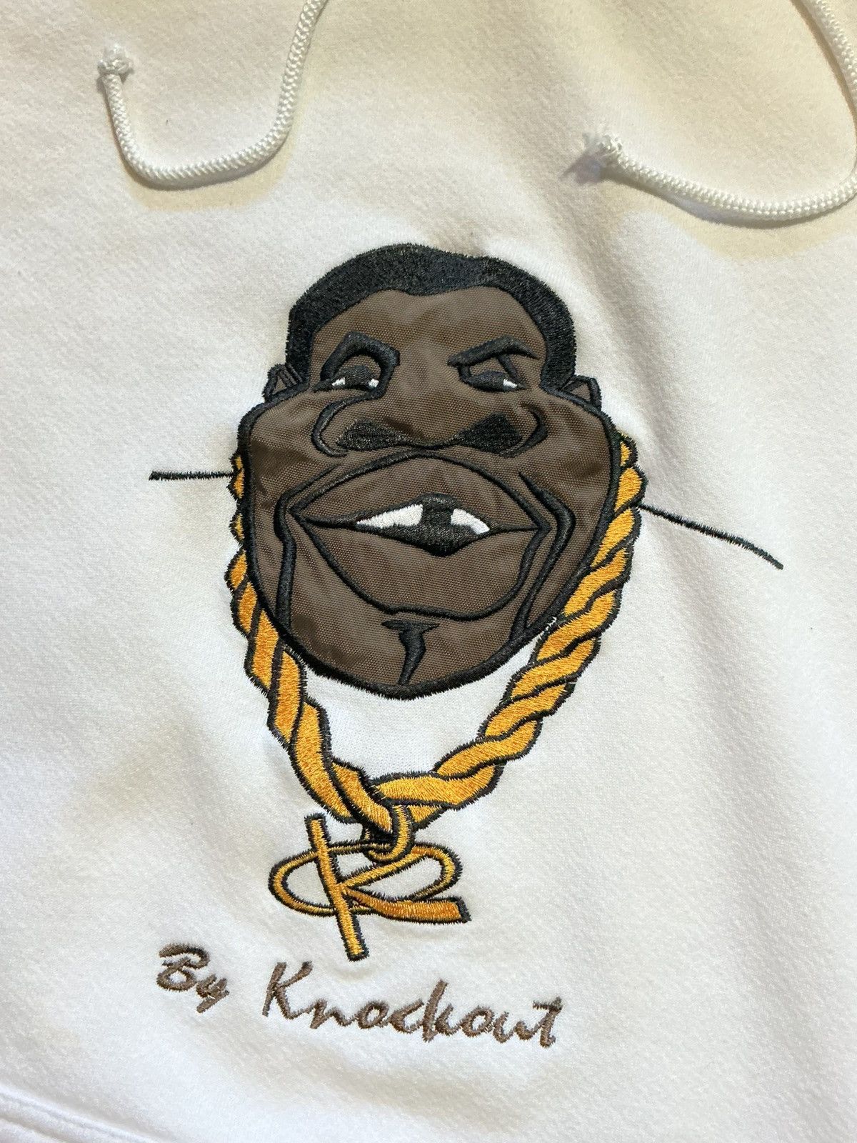 Other Vintage 90s Y2K Knockout Rap Gold Chain Embroidered Hoodie Size US XXL / EU 58 / 5 - 1 Thumbnail