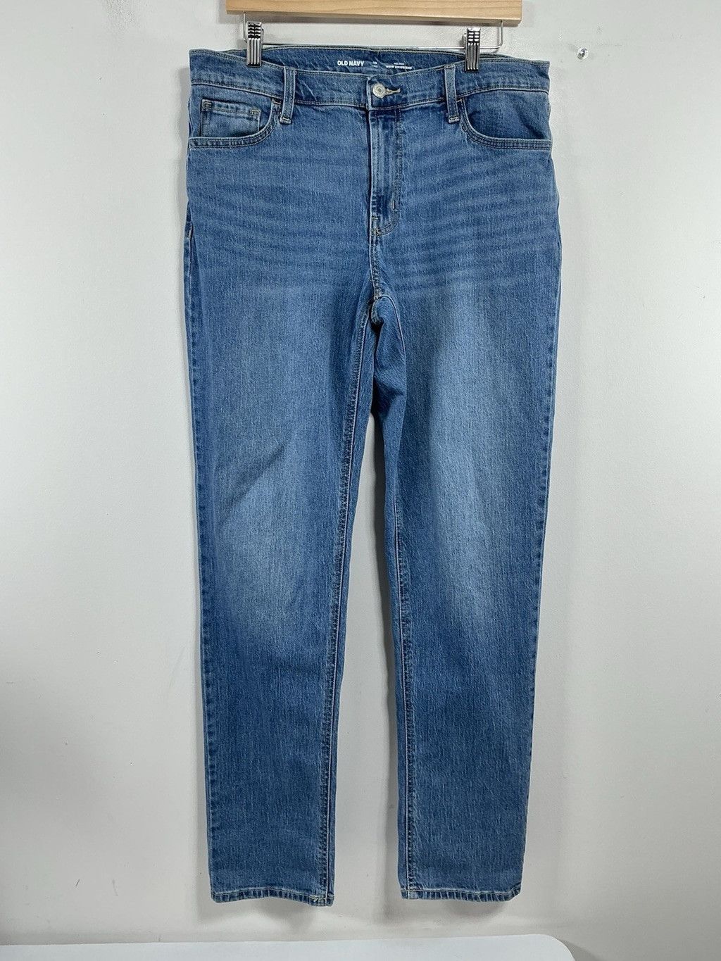 Old Navy Womans Old Navy Boyfriend Blue Jeans Size 10 Tall Straight Size 32" / US 10 / IT 46 - 1 Thumbnail