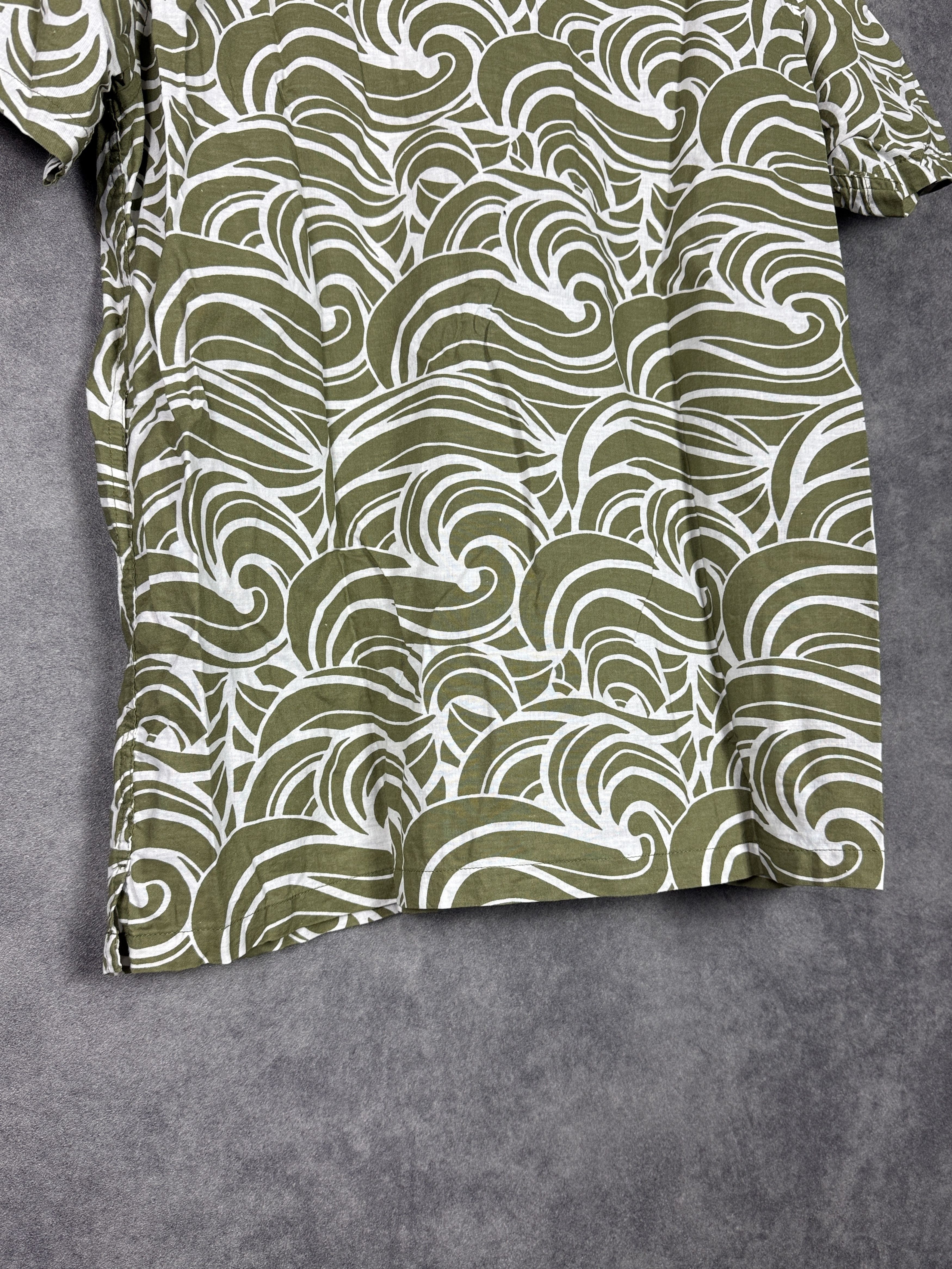 Folk Folk shirt olive white interesting all over pattern linen Size US L / EU 52-54 / 3 - 7 Thumbnail