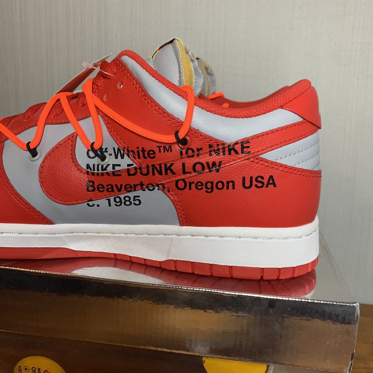 Nike × Off-White × Virgil Abloh Off-White Nike Dunk Low University Red Size US 12 / EU 45 - 12 Thumbnail