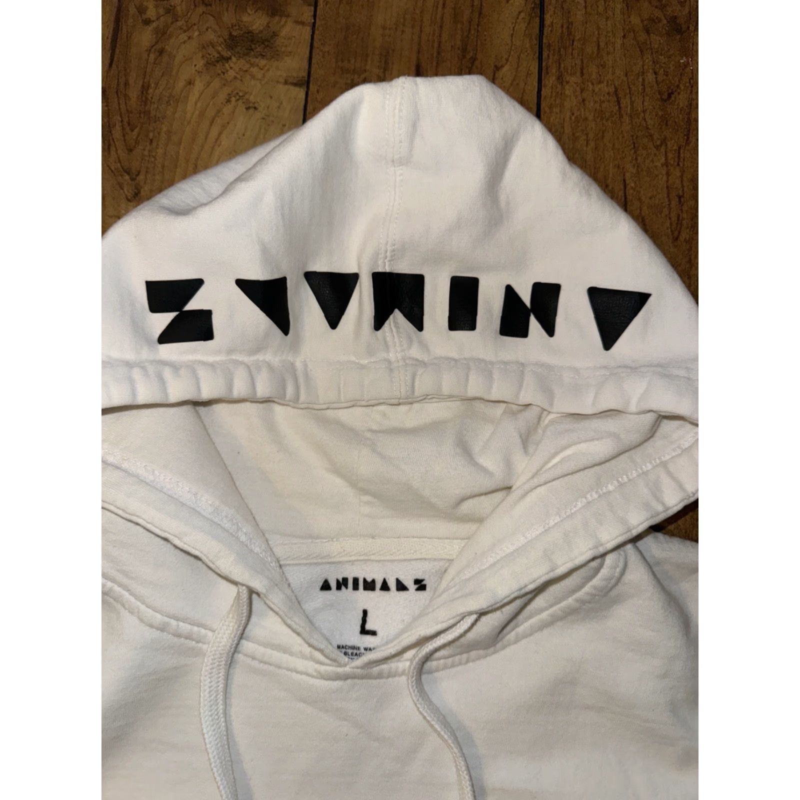 Vintage VINTAGE Anmals Magazine Hoodie Skull White L Mens Pullover 90s Flames Size US L / EU 52-54 / 3 - 5 Thumbnail