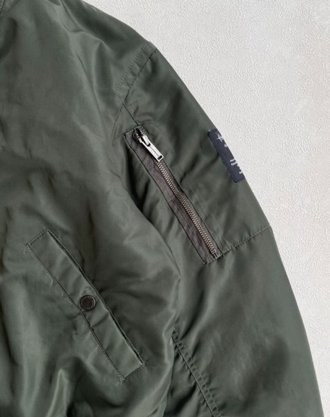 GU × Undercover Gu undercover “Freedom Noise” Bomber jacket Size US S / EU 44-46 / 1 - 9 Thumbnail