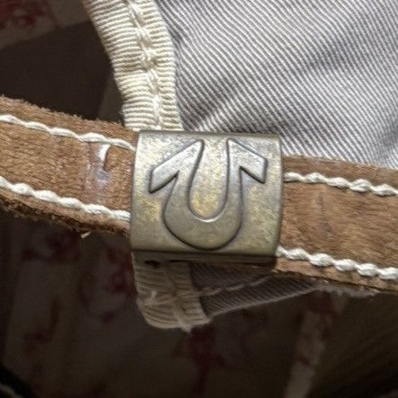 True Religion 2000s TRUE RELIGION DISTRESSED CAP DESTROYED HAT Size ONE SIZE - 11 Thumbnail