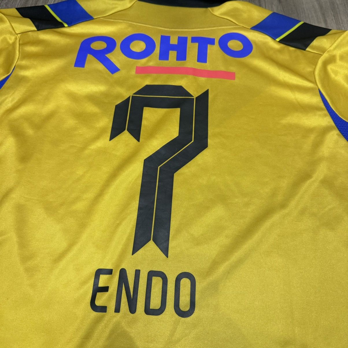 Umbro Osaka Gamba 2012 special shirt #7 Endo (full set) Size US M / EU 48-50 / 2 - 5 Thumbnail