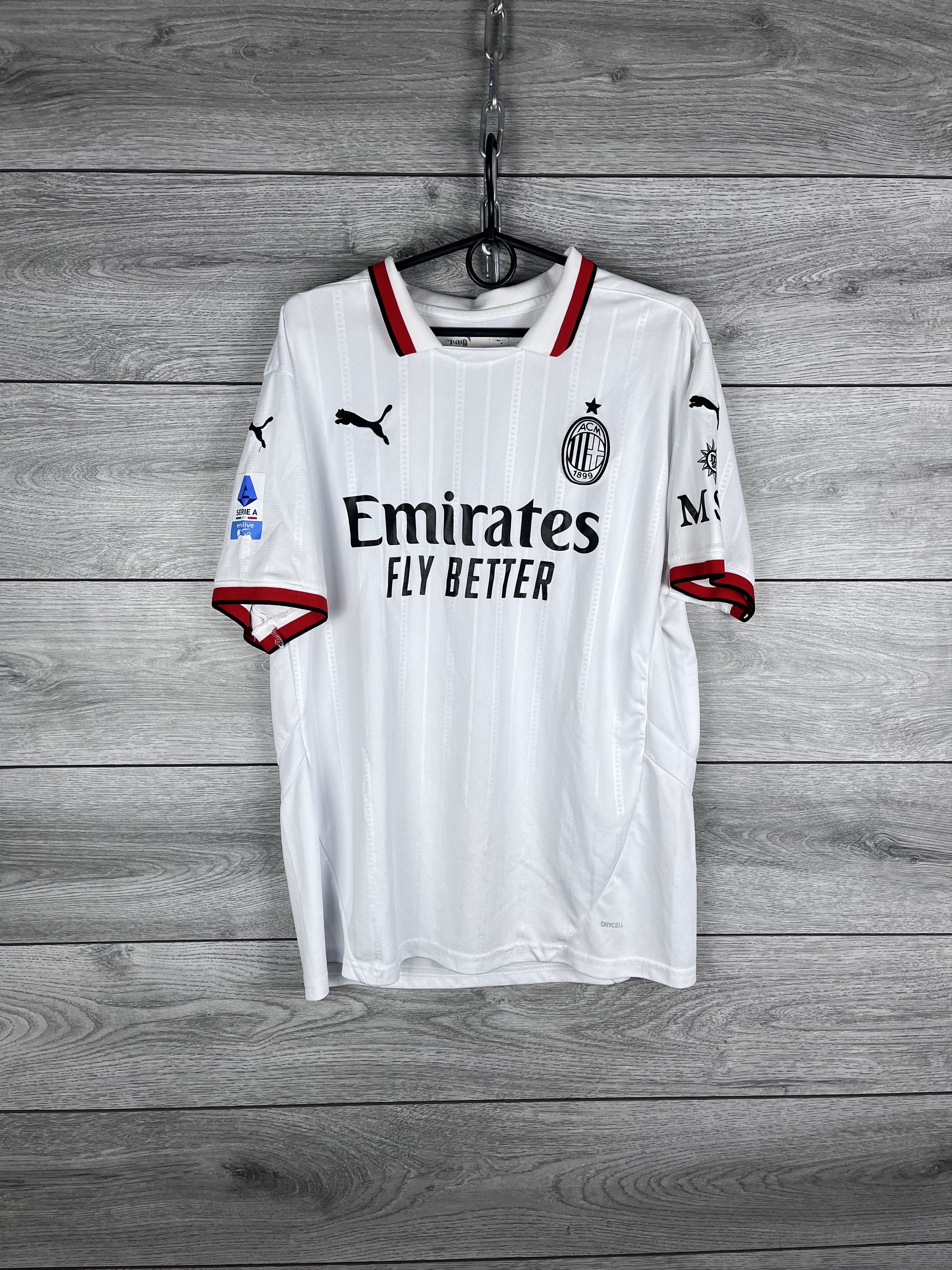 Puma Men’s soccer jersey Puma Milan Inter Seria A Size US L / EU 52-54 / 3 - 1 Thumbnail