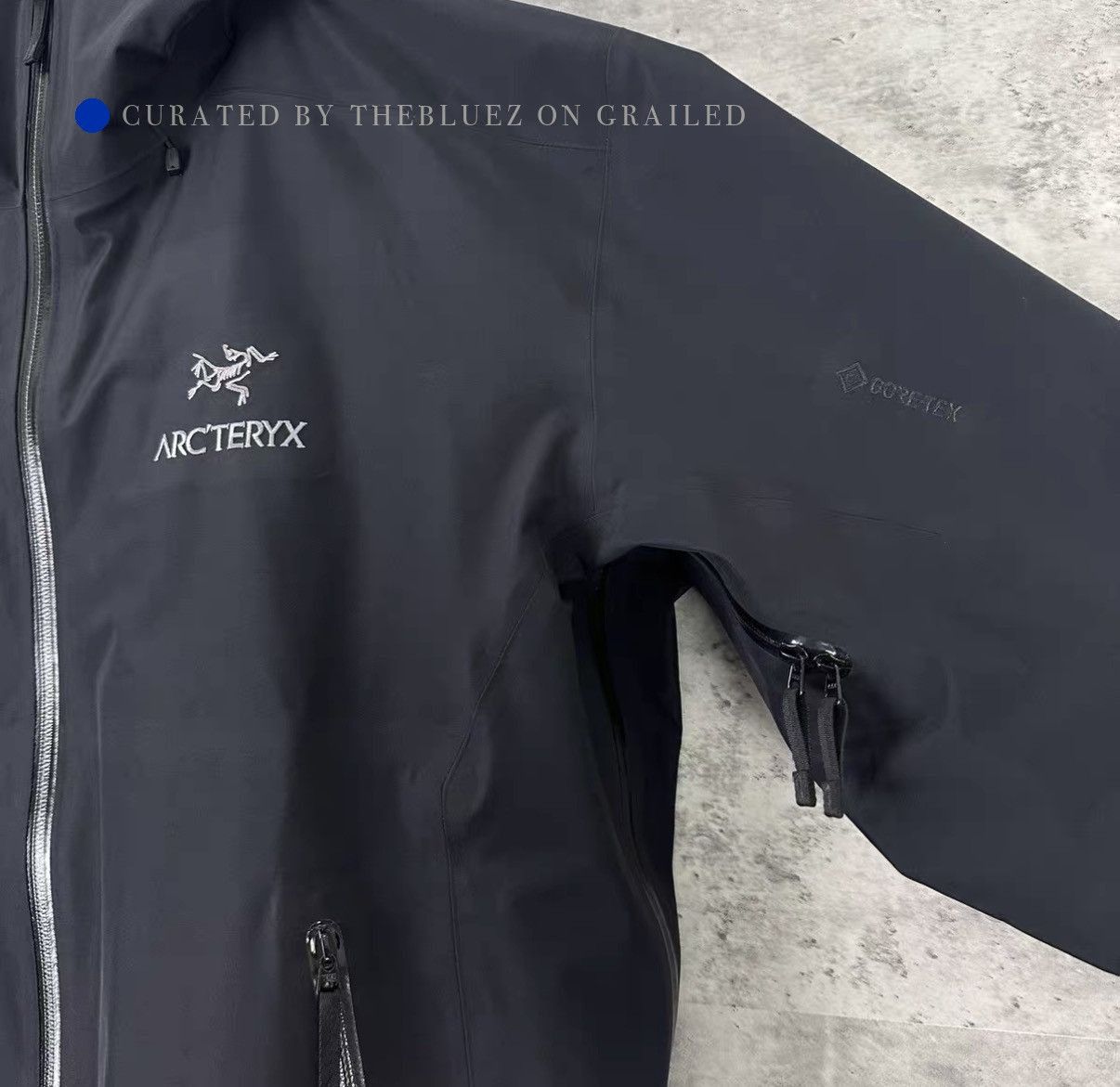 Arc'teryx Waterproof Hard Shell Jacket in Black Size US XL / EU 56 / 4 - 1 Thumbnail
