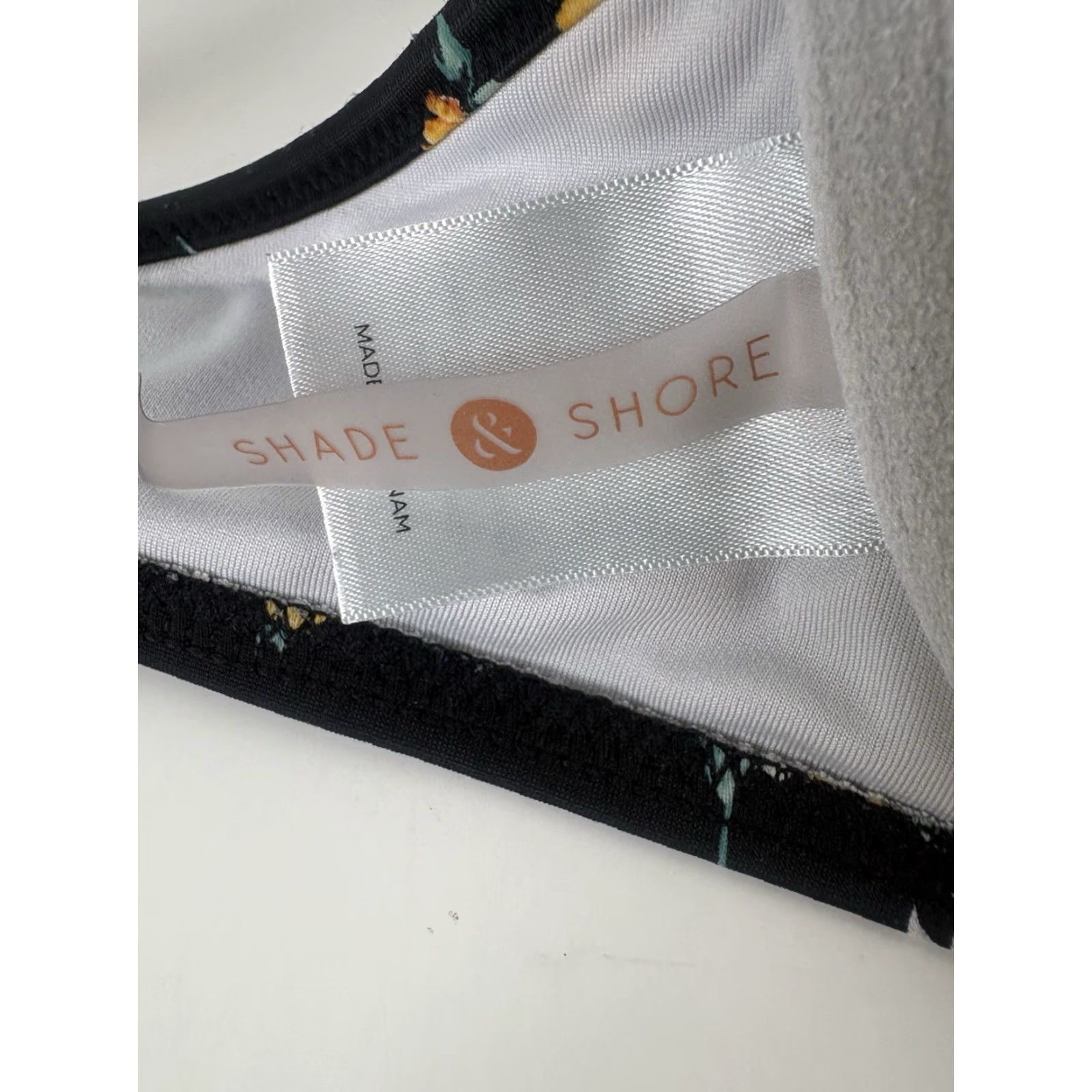 Vintage Shade & Shore Bikini Top Womens Underwired Floral Black 34C Size 34 Size XXS / US 00 / IT 34 - 5 Thumbnail