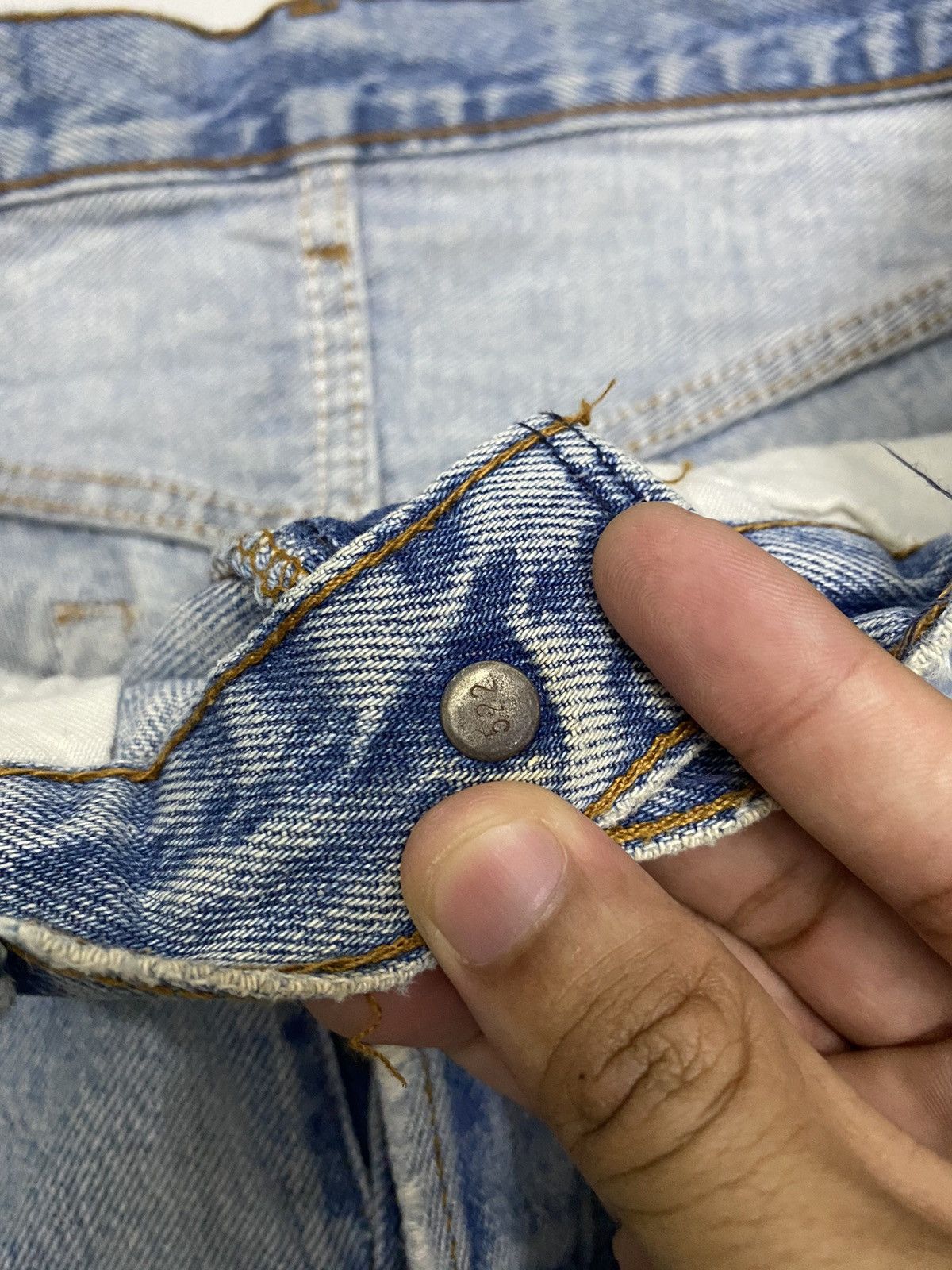 Levi's × Levi's Vintage Clothing VINTAGE LEVIS 501 DISTRESSED LEG CUT DENIM JEANS Size US 30 / EU 46 - 12 Thumbnail