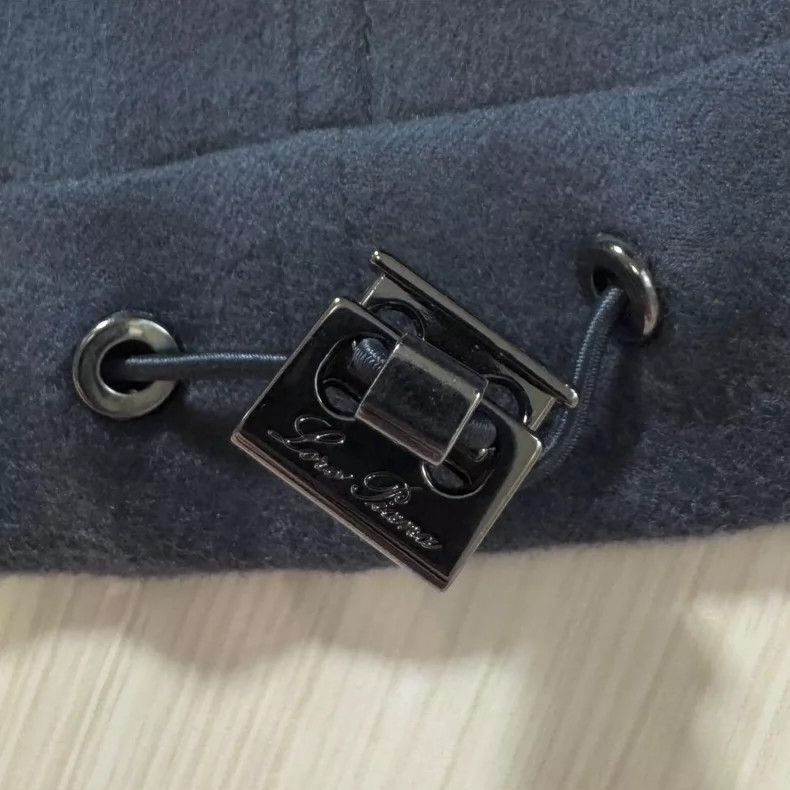 Loro Piana LORO PIANA Lion hat cashmere coat Size US XS / EU 42 / 0 - 8 Thumbnail