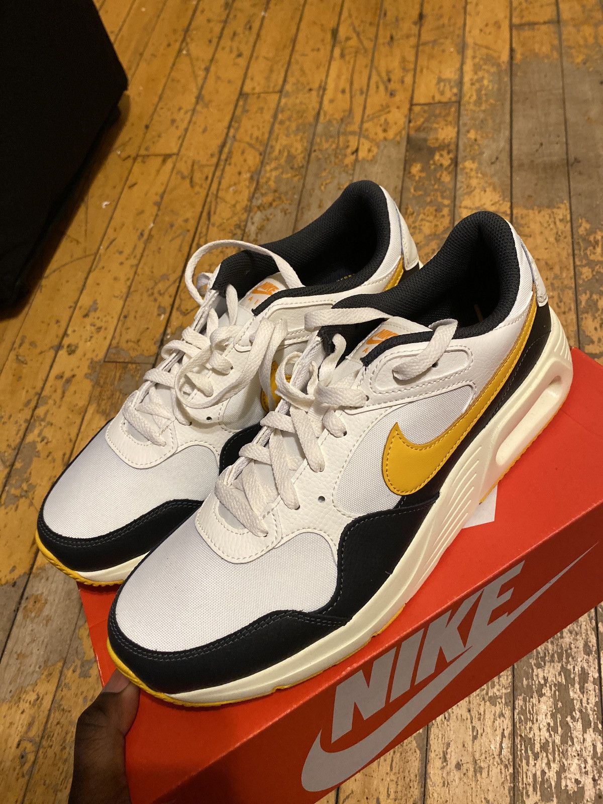 Nike Air Max SC ‘ Sail University Gold’