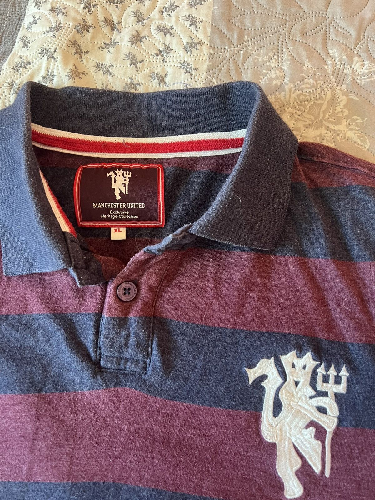 Other MANCHESTER UNITED original polo shirt XL size Size US XL / EU 56 / 4 - 3 Thumbnail