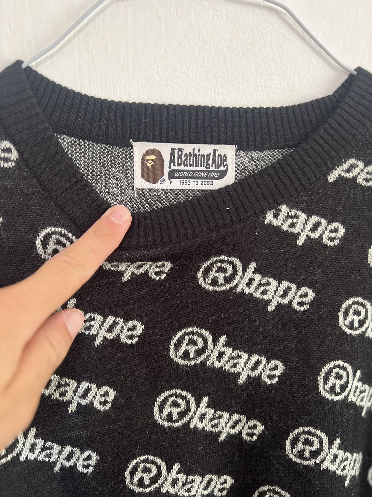 Bape Bape logo print Long sleeve knitwear Size US M / EU 48-50 / 2 - 7 Thumbnail