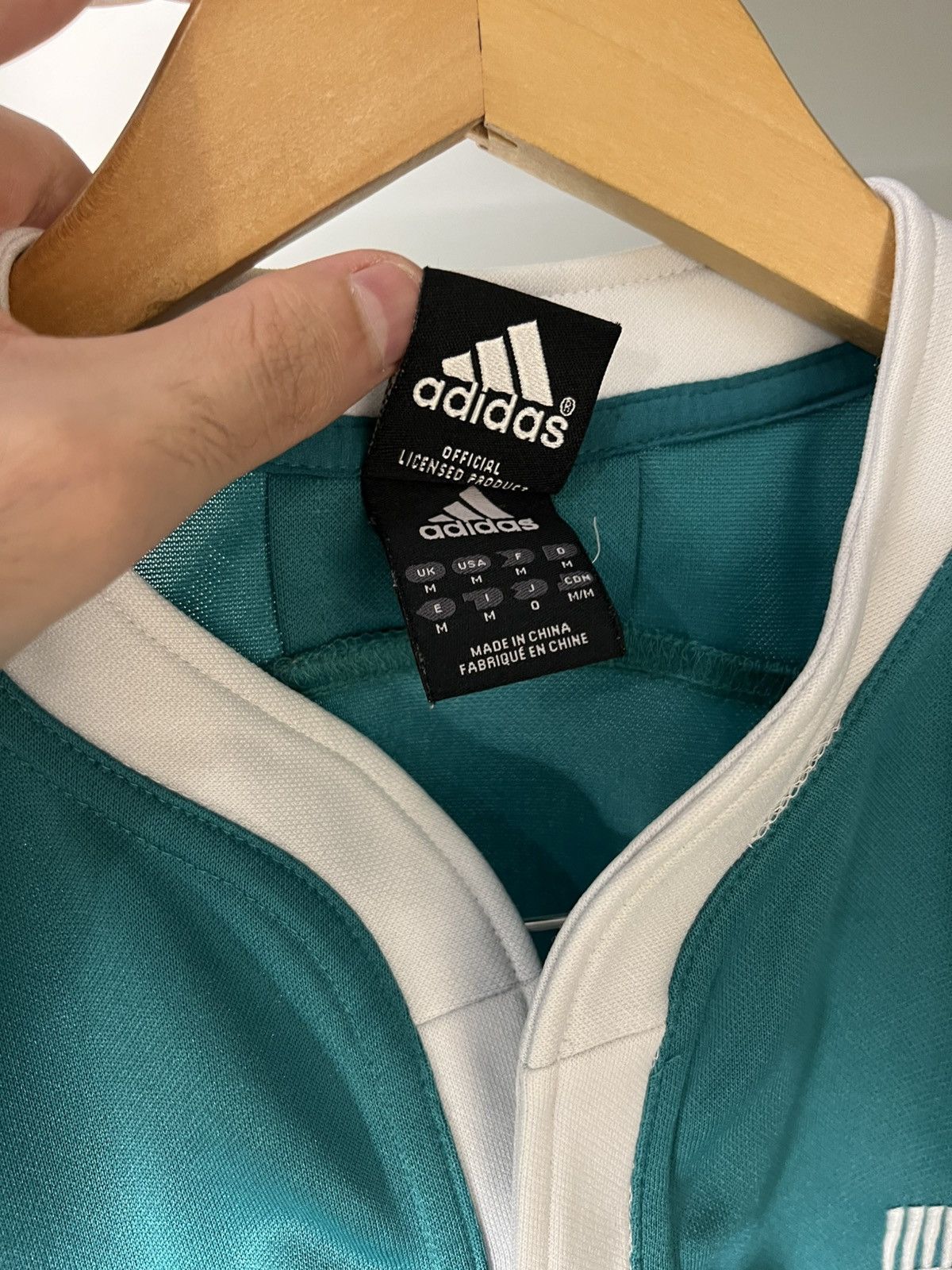 Adidas VINTAGE ADIDAS NEW ZEALAND ALL BLACKS RETRO RUGBY JERSEY Y2K Size US M / EU 48-50 / 2 - 7 Thumbnail