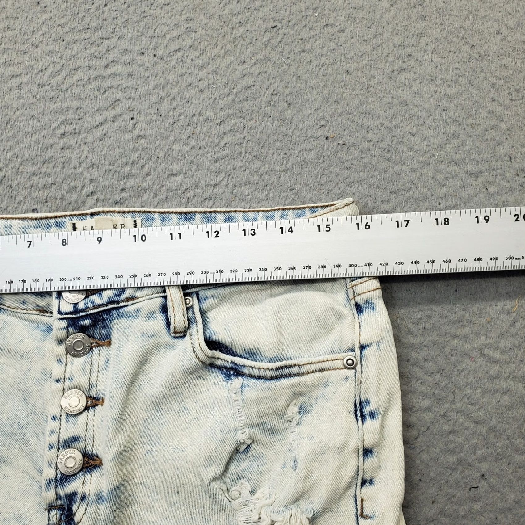 Vintage Harper Women Shorts 28 Blue Denim Stretch Raw Hem Distressed Button Fly - Vintage? No Size 28" / US 6 / IT 42 - 5 Thumbnail