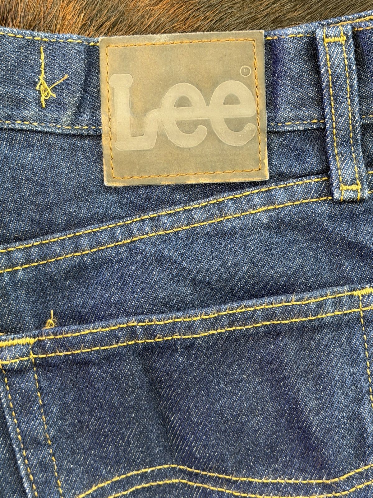 Lee Vintage 1990s Lee Regular Fit Dark Wash Bootcut Jeans Size US 29 - 3 Thumbnail