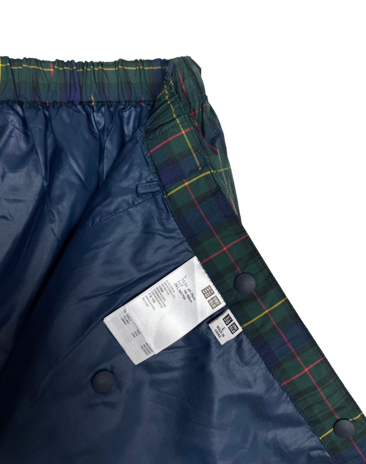 Uniqlo Rare‼️ Uniqlo Checked Tartan Mini Skirt Size 28" / US 6 / IT 42 - 5 Thumbnail