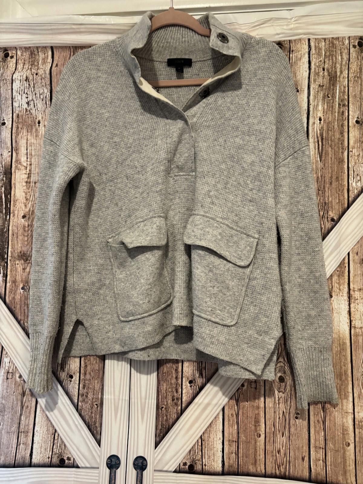 J.Crew Mens or womens J Crew sz XS grey knit sweater #295 Size XS / US 0-2 / IT 36-38 - 1 Thumbnail