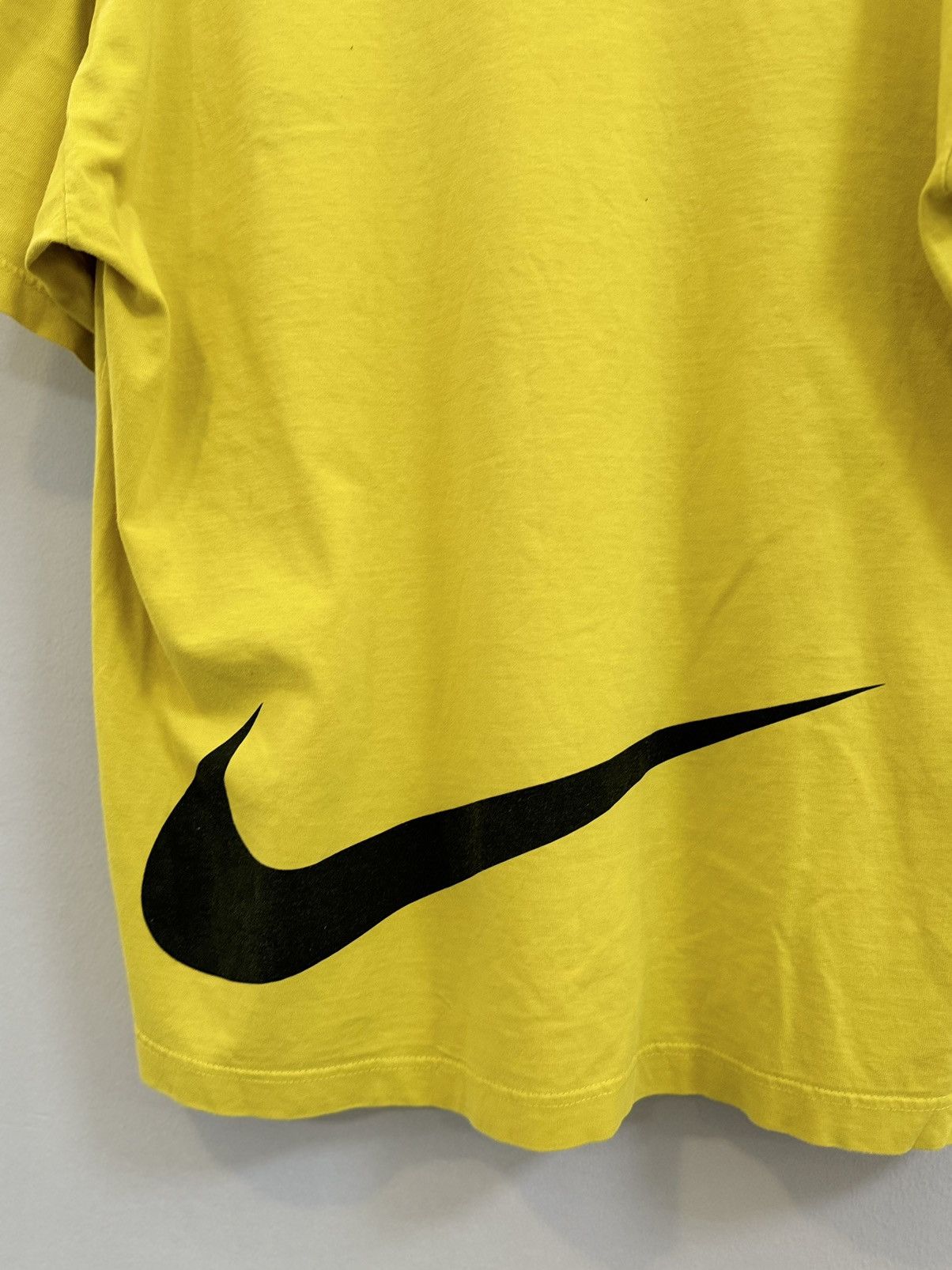 Nike × Vintage 90s Nike Vintage Big Center Swoosh Striped T-shirt Rare Size US M / EU 48-50 / 2 - 9 Thumbnail