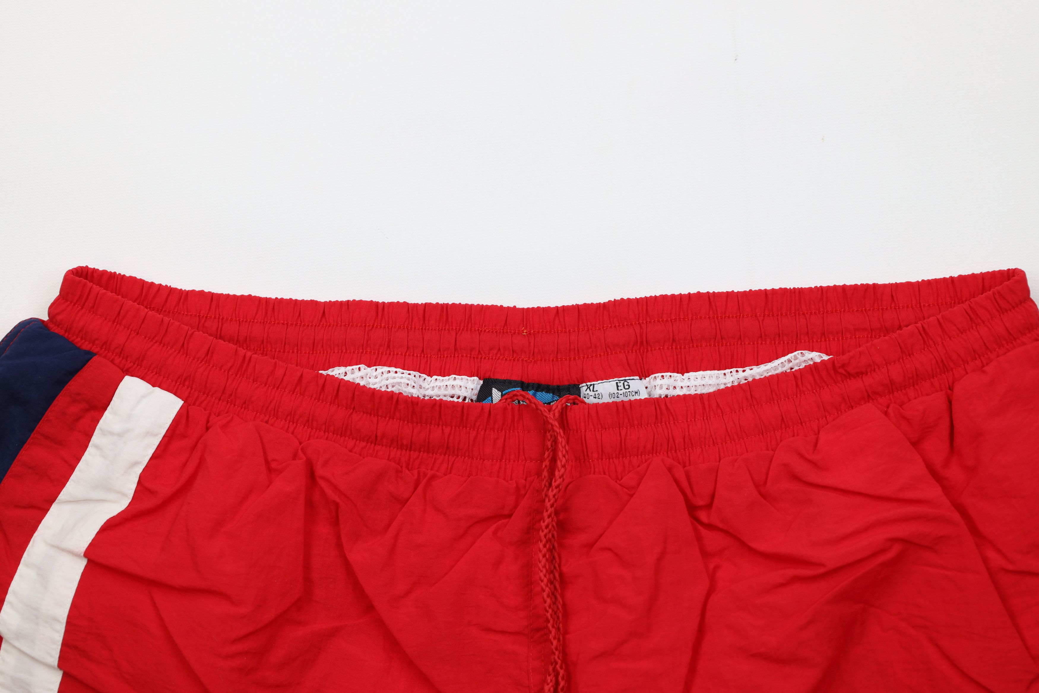 Vintage Deadstock Vintage 90s Streetwear Shorts Swim Trunks Red Size US 36 / EU 52 - 2 Thumbnail