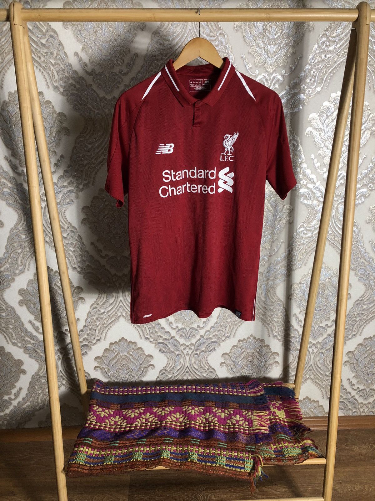 New Balance VINTAGE NEW BALANCE FC LIVERPOOL ENGLAND SOCCER JERSEY Y2K Size US L / EU 52-54 / 3 - 1 Thumbnail