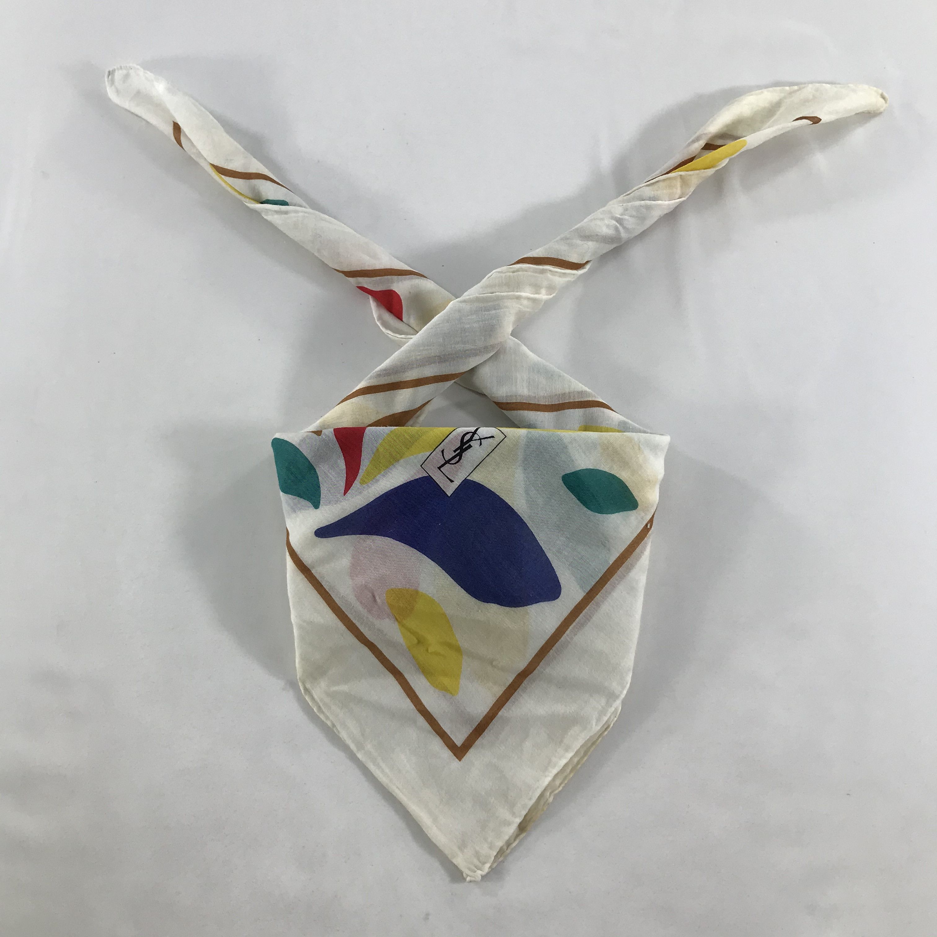 Vintage Yves Saint Laurent Bandana /Handkerchief/Neckerchief -S1758 Size ONE SIZE - 4 Thumbnail