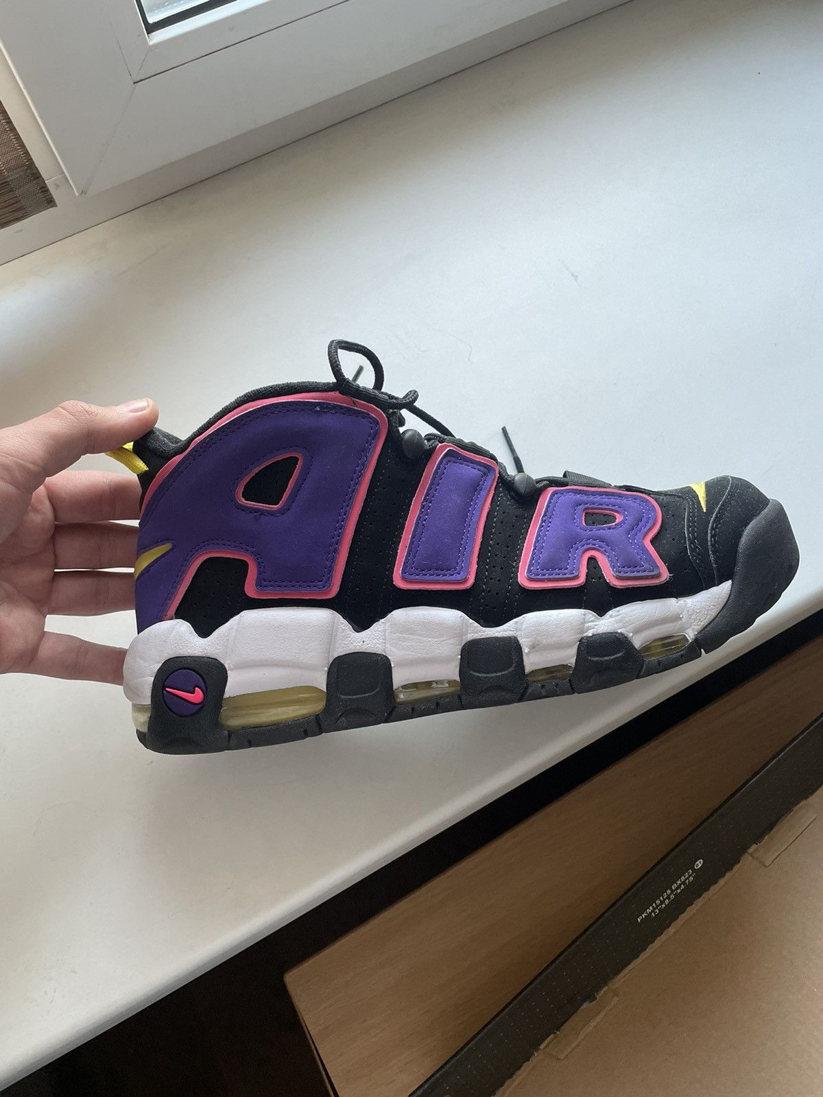 Nike nike air more uptempo Size US 9.5 / EU 42-43 - 8 Thumbnail