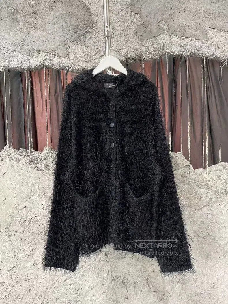Balenciaga Balenciaga Black Mohair Hooded Cardigan. Size US S / EU 44-46 / 1 - 1 Thumbnail