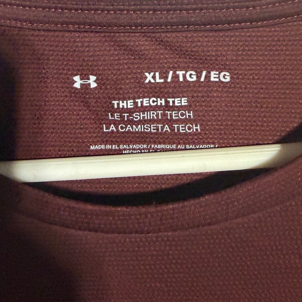 Under Armour UNDER ARMOUR THE TECH TEE MAROON SIZE XL MOISTURE WICKING Size US XL / EU 56 / 4 - 4 Thumbnail