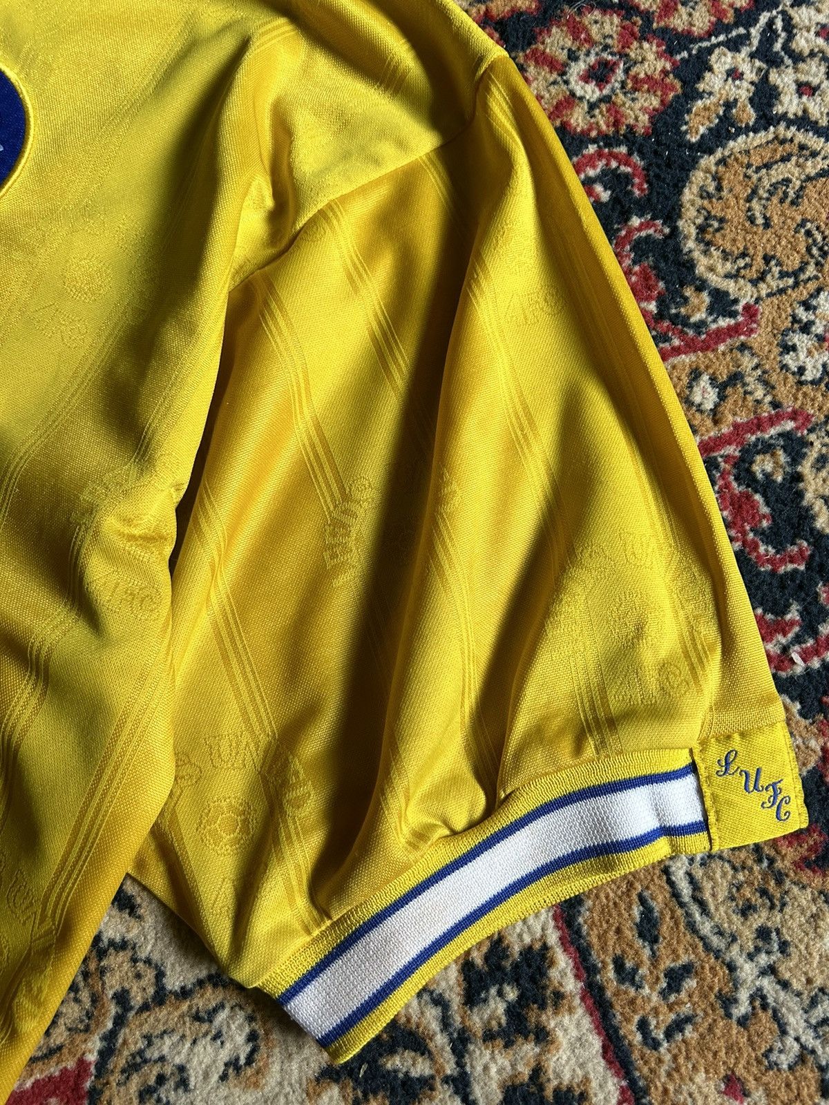 Puma × Vintage Leeds United 1996-1998 Away Jersey Shirt Size US L / EU 52-54 / 3 - 4 Thumbnail