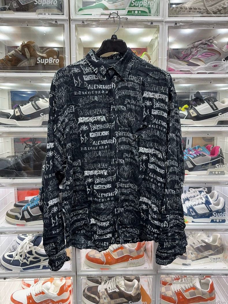 Balenciaga Balenciaga size 38 Graffiti full of shirts and coats Size M / US 6-8 / IT 42-44 - 1 Thumbnail