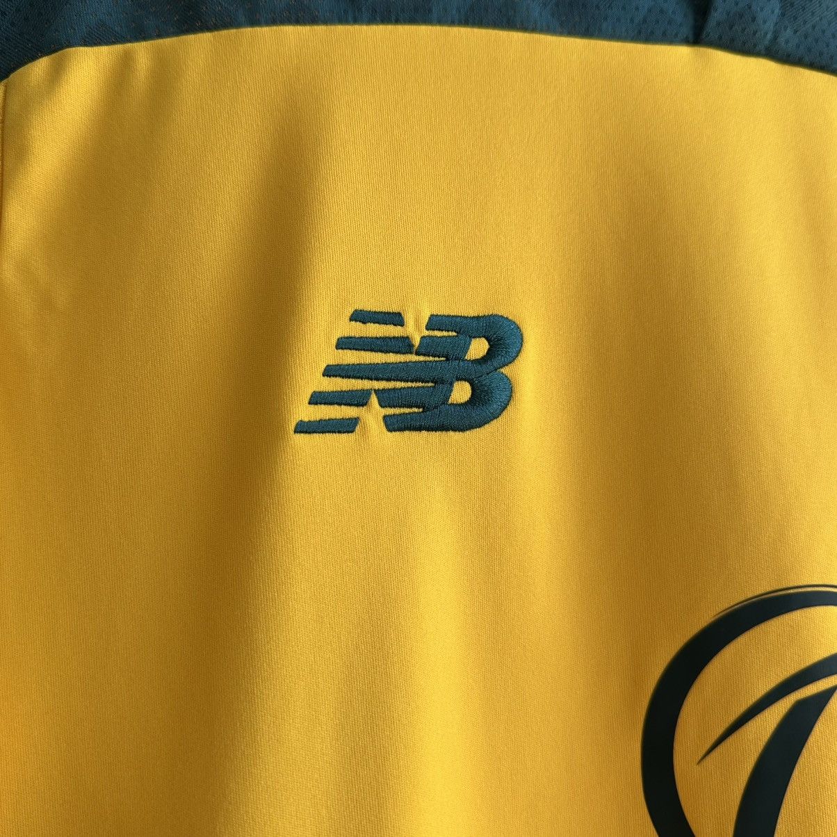 New Balance NEW BALANCE FC CELTIC 2019/20 SOCCER JERSEY FOOTBALL SHIRT Size US M / EU 48-50 / 2 - 6 Thumbnail